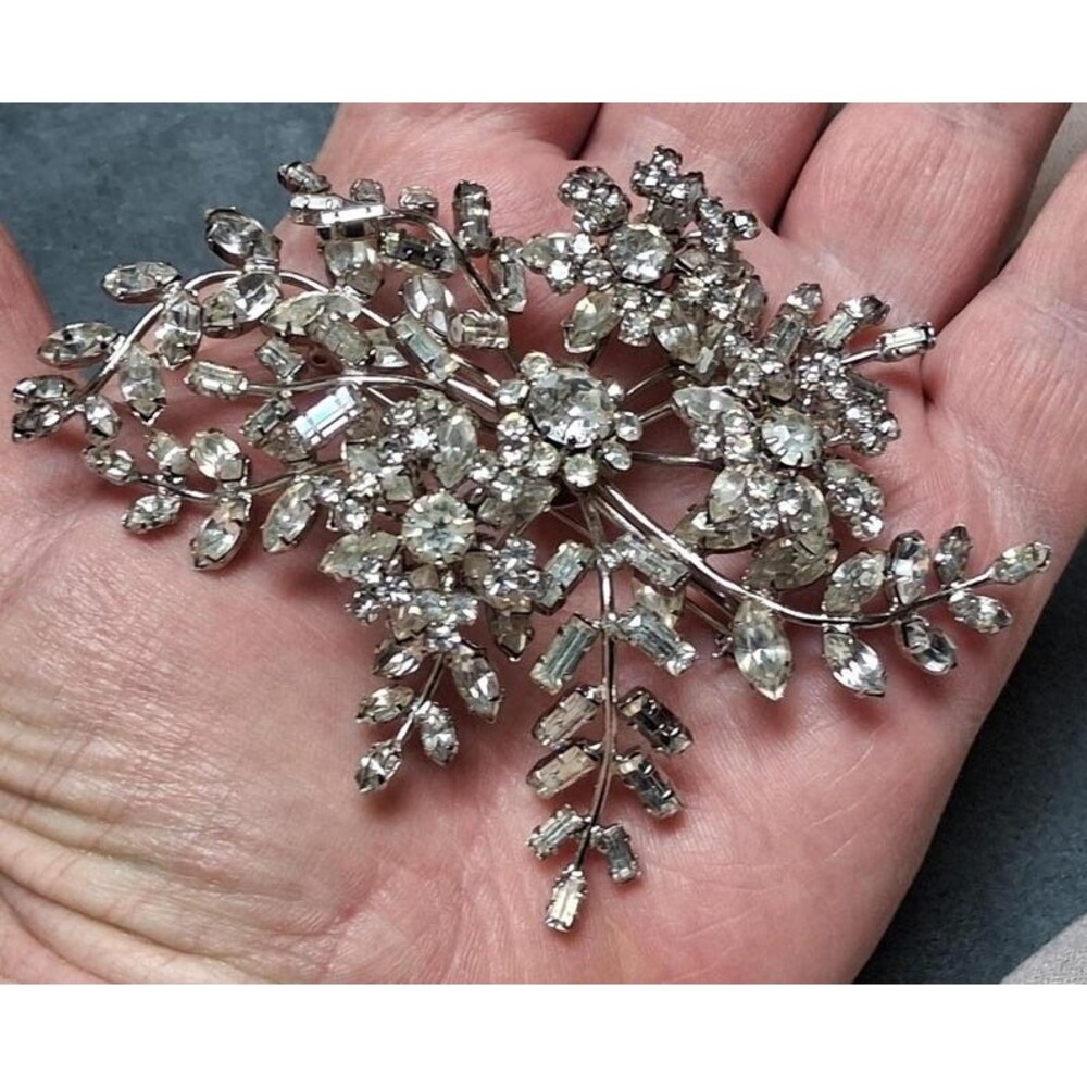 Schoffel Schreiner Rhinestone Brooch Vintage Austria Pin - Picture 3 of 10